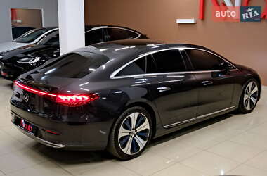 Седан Mercedes-Benz EQS 2023 в 