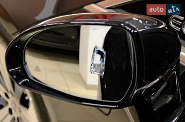 Седан Mercedes-Benz EQS 2023 в 