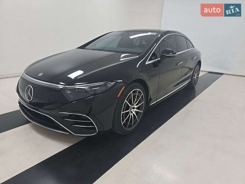 Седан Mercedes-Benz EQS 2022 в 