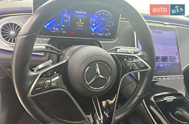 Седан Mercedes-Benz EQS 2022 в 