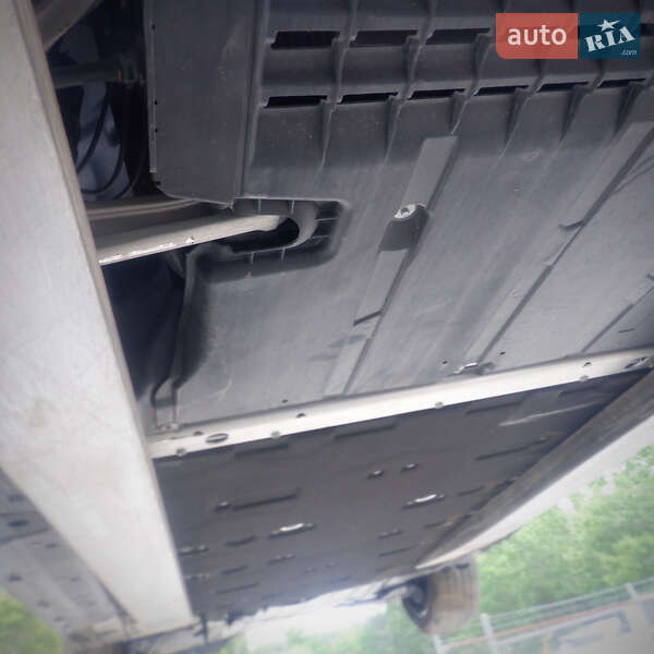 Седан Mercedes-Benz EQS 2022 в Дрогобыче