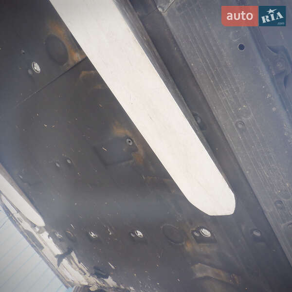 Седан Mercedes-Benz EQS 2022 в Дрогобыче