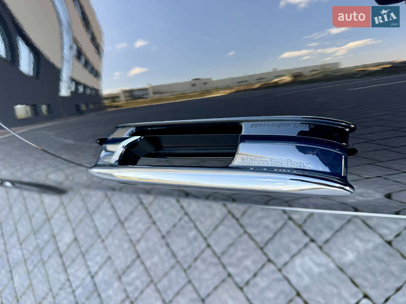 Седан Mercedes-Benz EQS 2022 в Львове