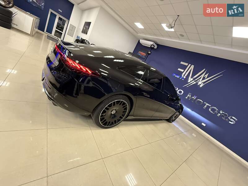 Седан Mercedes-Benz EQS 2022 в Кропивницком