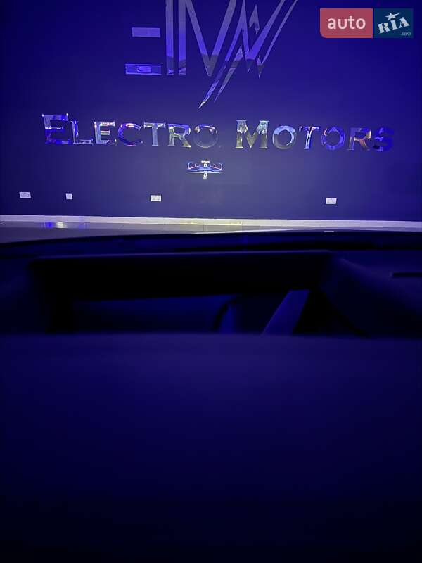 Седан Mercedes-Benz EQS 2022 в Кропивницком