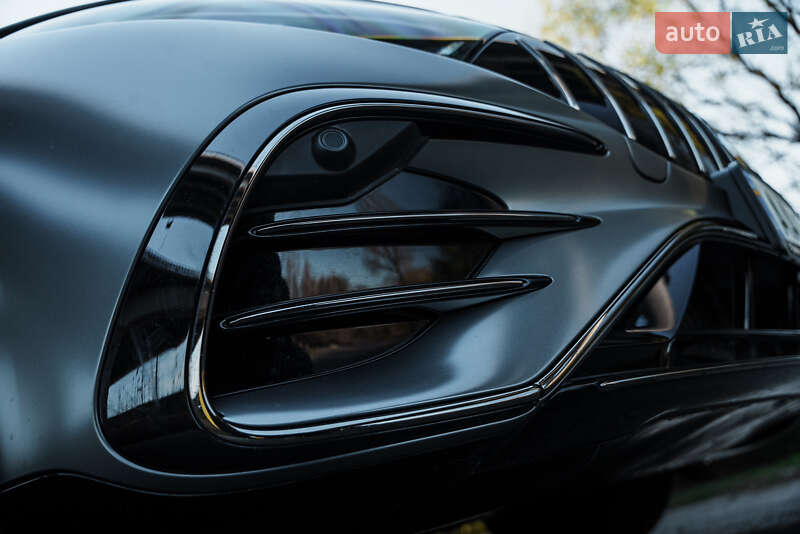 Седан Mercedes-Benz EQS 2022 в Киеве