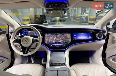 Седан Mercedes-Benz EQS 2022 в 