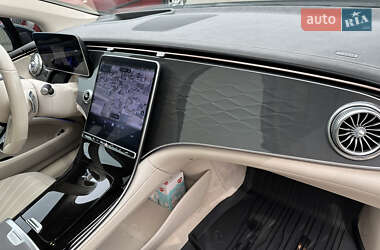 Седан Mercedes-Benz EQS 2022 в 