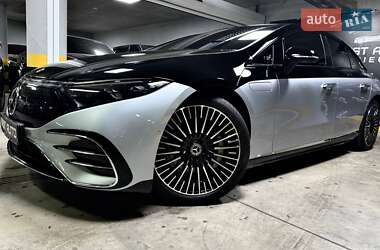 Седан Mercedes-Benz EQS 2022 в 