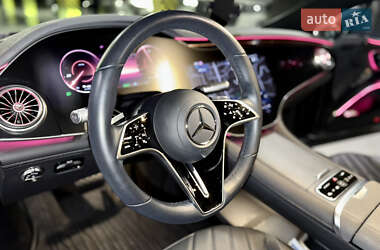 Седан Mercedes-Benz EQS 2021 в 