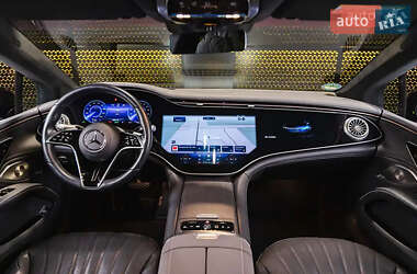 Седан Mercedes-Benz EQS 2022 в 