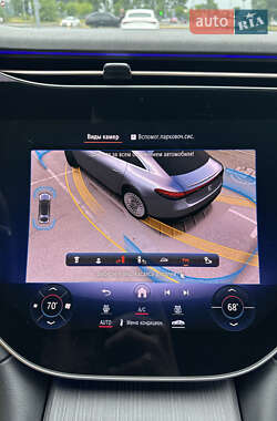Седан Mercedes-Benz EQS 2022 в 