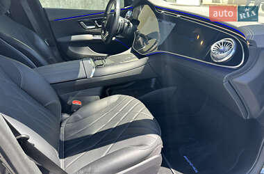 Седан Mercedes-Benz EQS 2022 в 