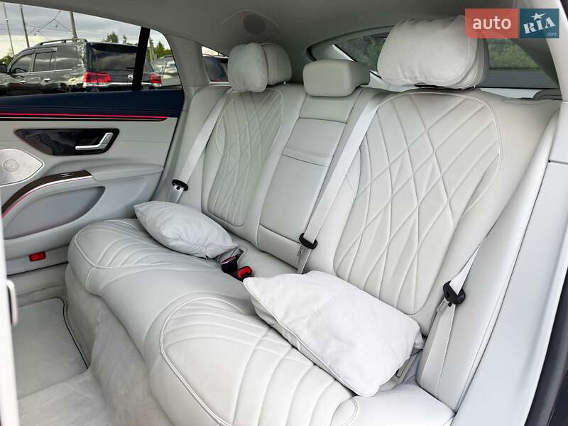 Седан Mercedes-Benz EQS 2022 в Луцьку