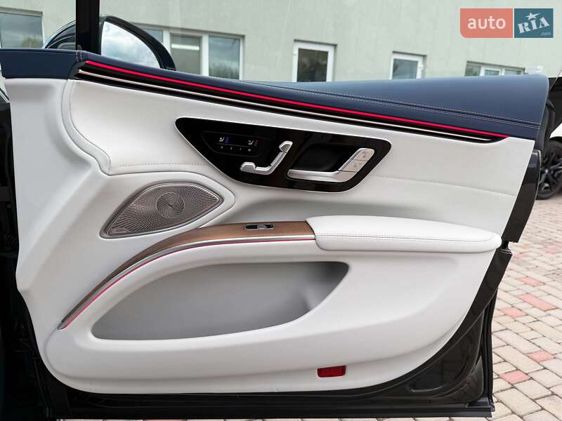 Седан Mercedes-Benz EQS 2022 в Луцьку