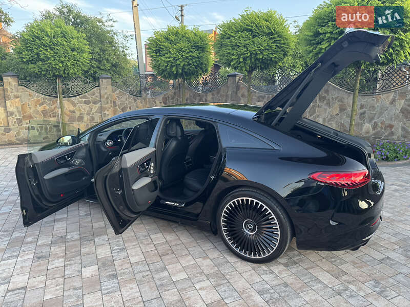 Седан Mercedes-Benz EQS 2023 в Львове