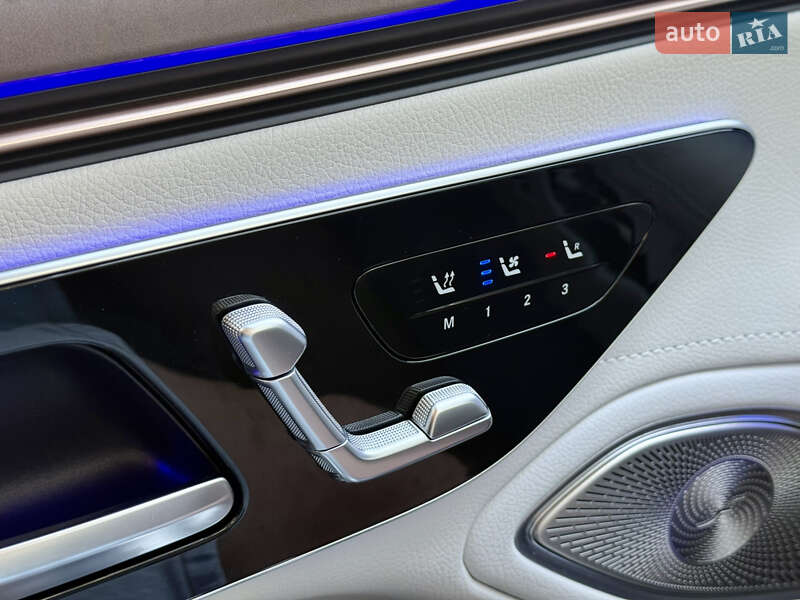 Седан Mercedes-Benz EQS 2022 в Ровно