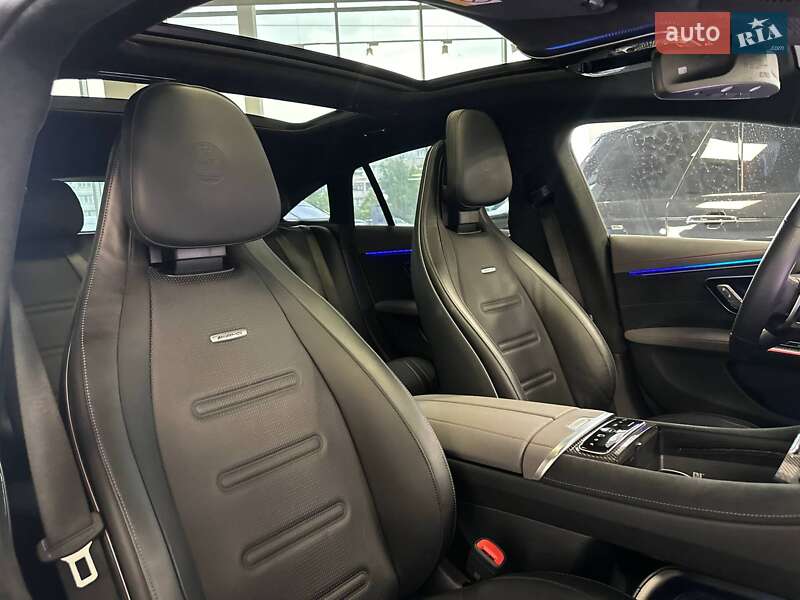 Седан Mercedes-Benz EQS 2022 в Киеве