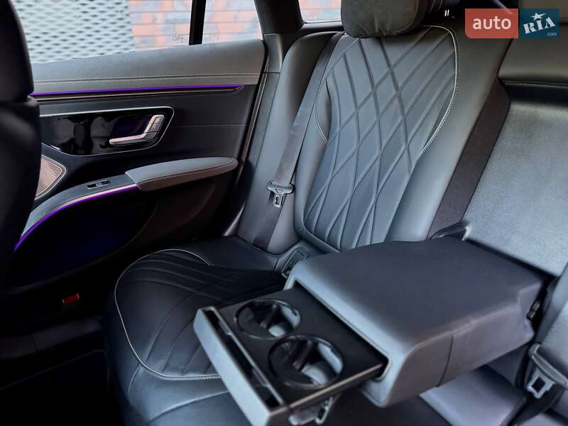 Седан Mercedes-Benz EQS 2022 в Днепре