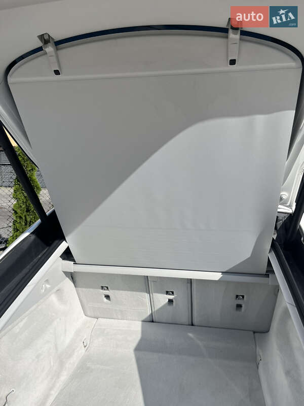 Седан Mercedes-Benz EQS 2022 в Львове