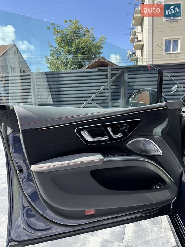 Седан Mercedes-Benz EQS 2023 в Коломые