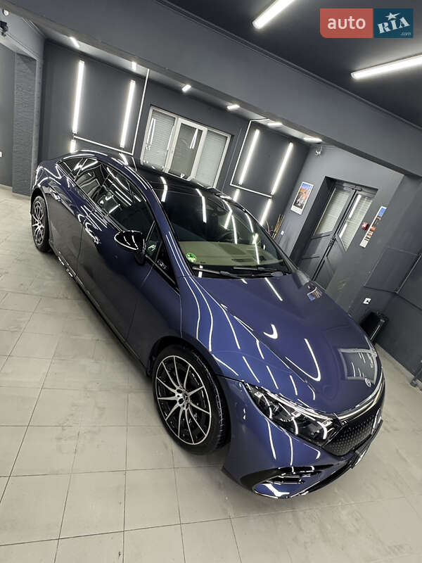 Седан Mercedes-Benz EQS 2023 в Коломые