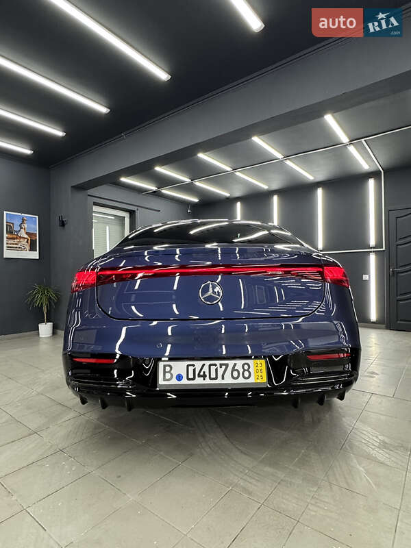 Седан Mercedes-Benz EQS 2023 в Коломые