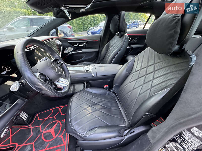 Седан Mercedes-Benz EQS 2022 в Киеве