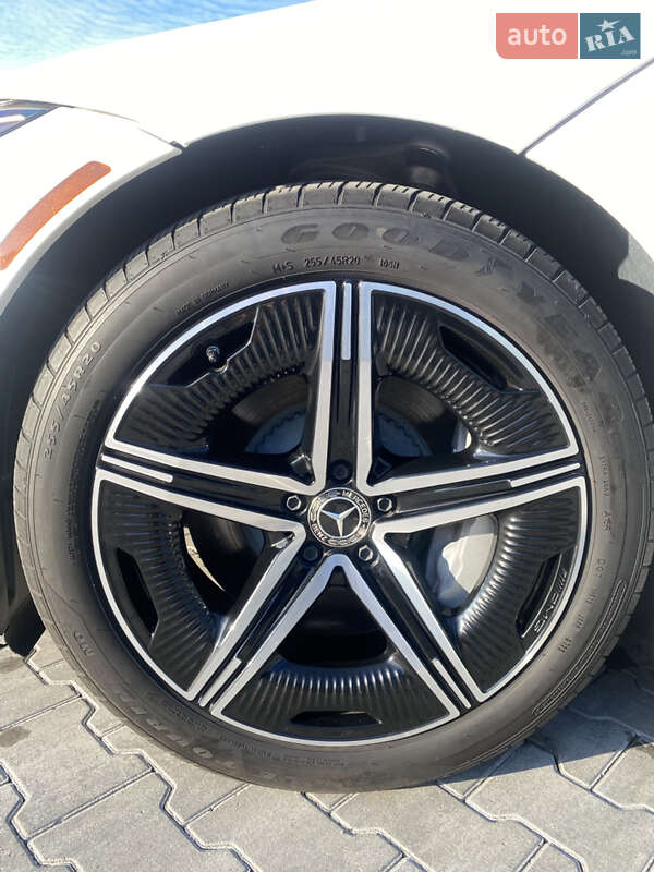 Седан Mercedes-Benz EQS 2023 в Києві
