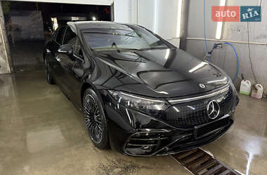 Седан Mercedes-Benz EQS 2021 в Львове