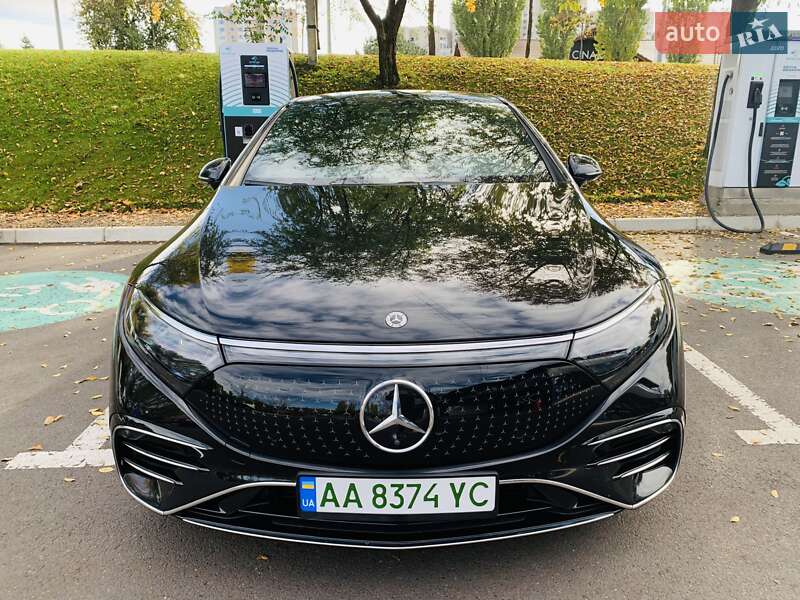 Седан Mercedes-Benz EQS 2022 в Киеве