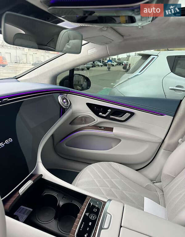 Седан Mercedes-Benz EQS 2022 в Киеве фото Седан Mercedes-Benz EQS 2022 в Киеве
