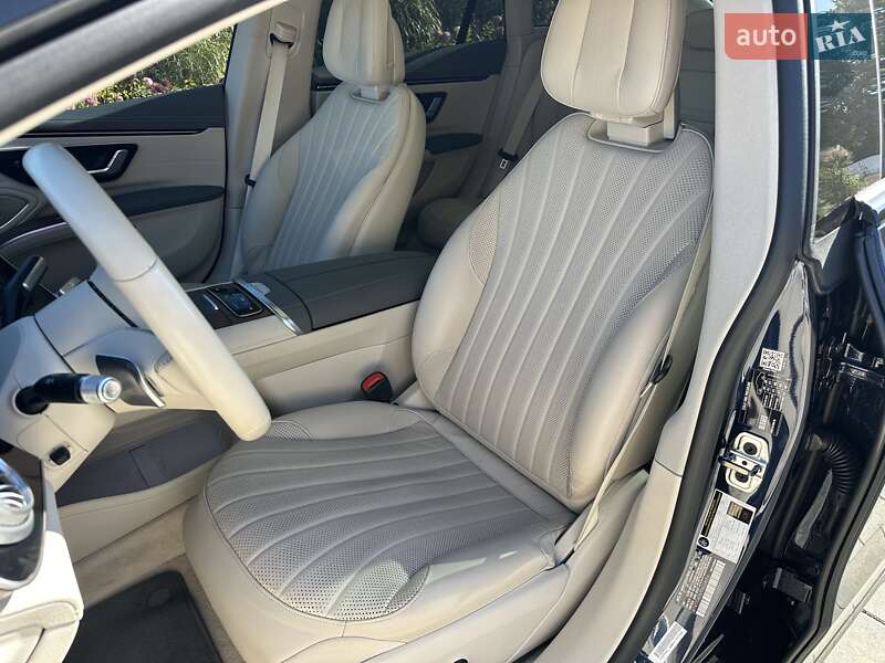 Седан Mercedes-Benz EQS 2022 в Луцке