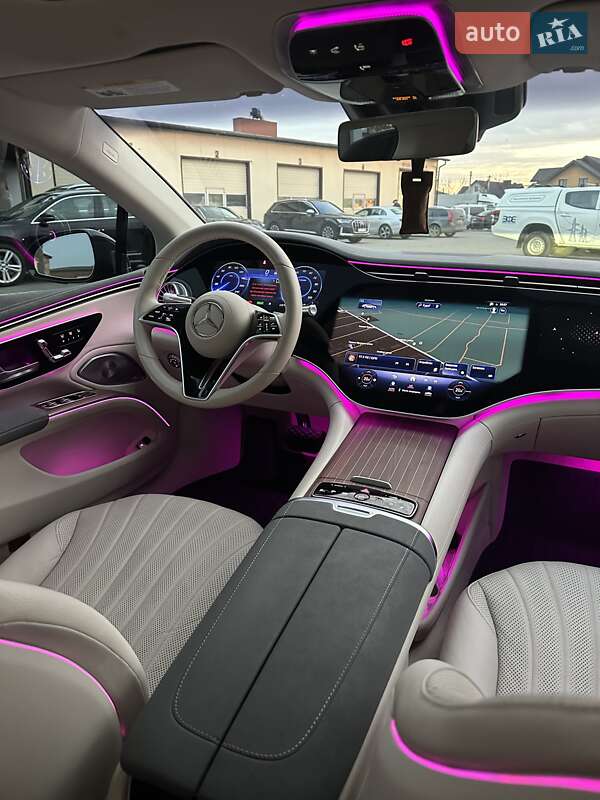 Седан Mercedes-Benz EQS 2022 в Луцке