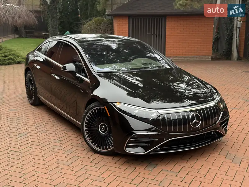 Mercedes-Benz EQS