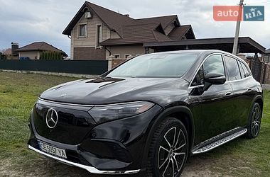 Седан Mercedes-Benz EQS 2023 в Чернівцях