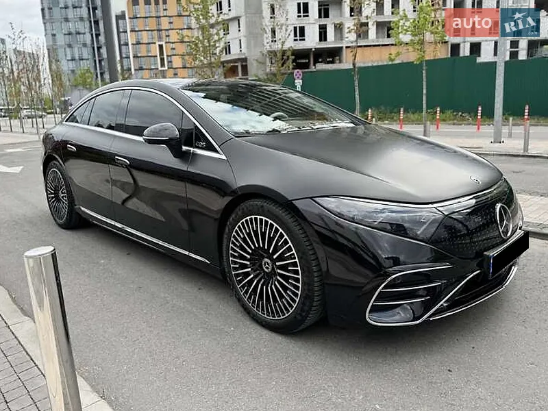 Mercedes-Benz EQS
