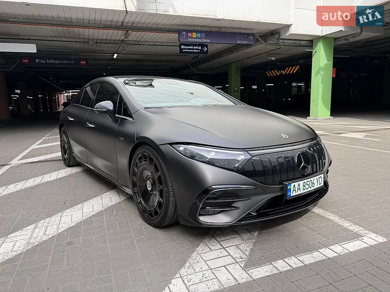 Mercedes-Benz EQS