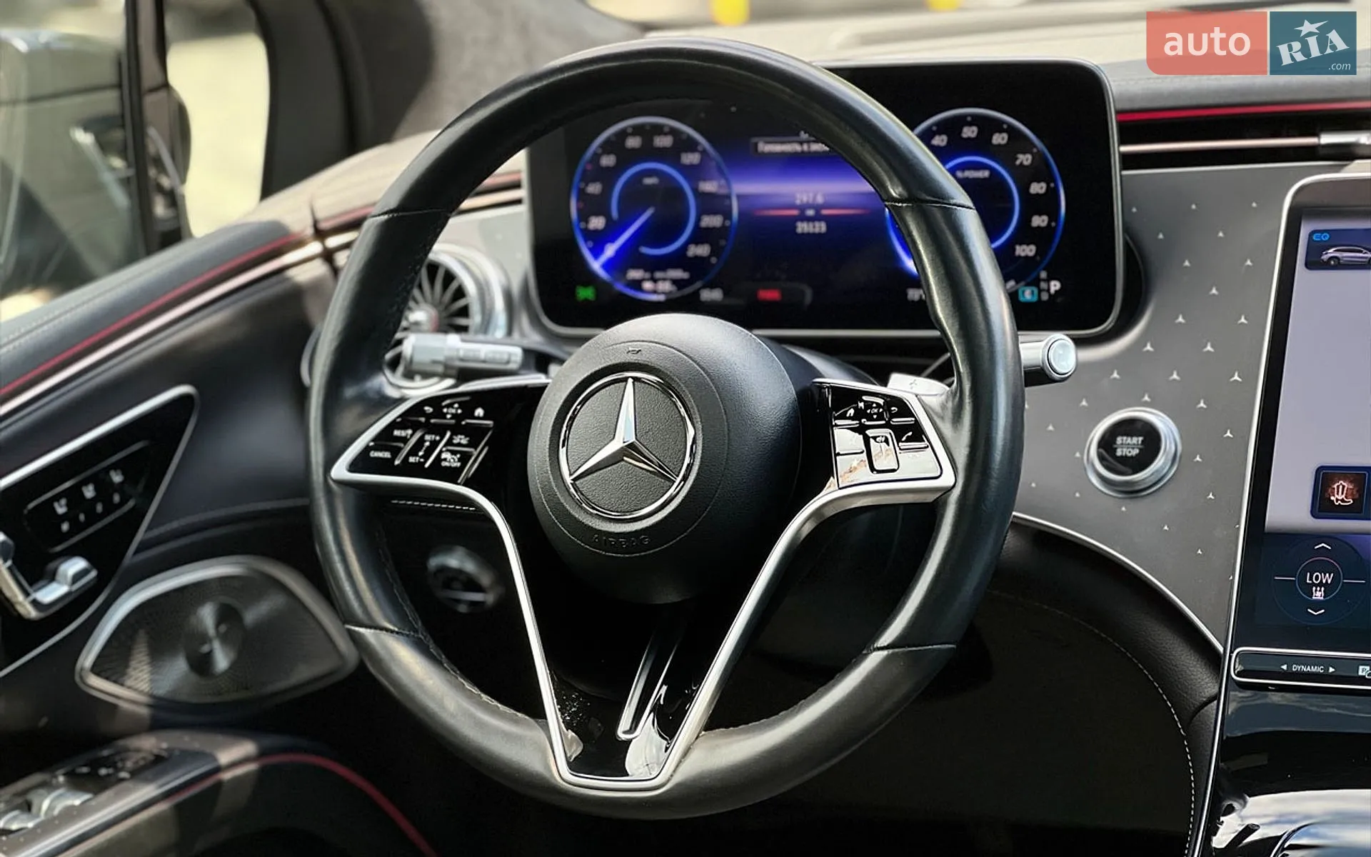 2022 Mercedes-Benz EQS - мініатюра 16