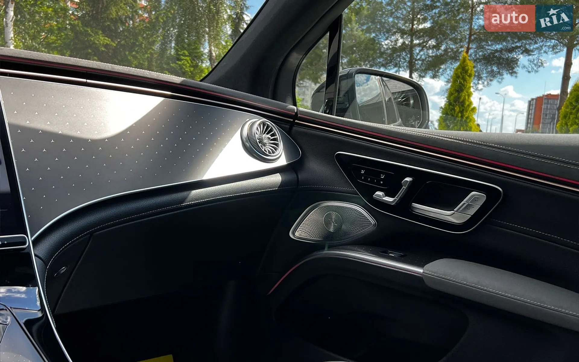 2022 Mercedes-Benz EQS - мініатюра 26