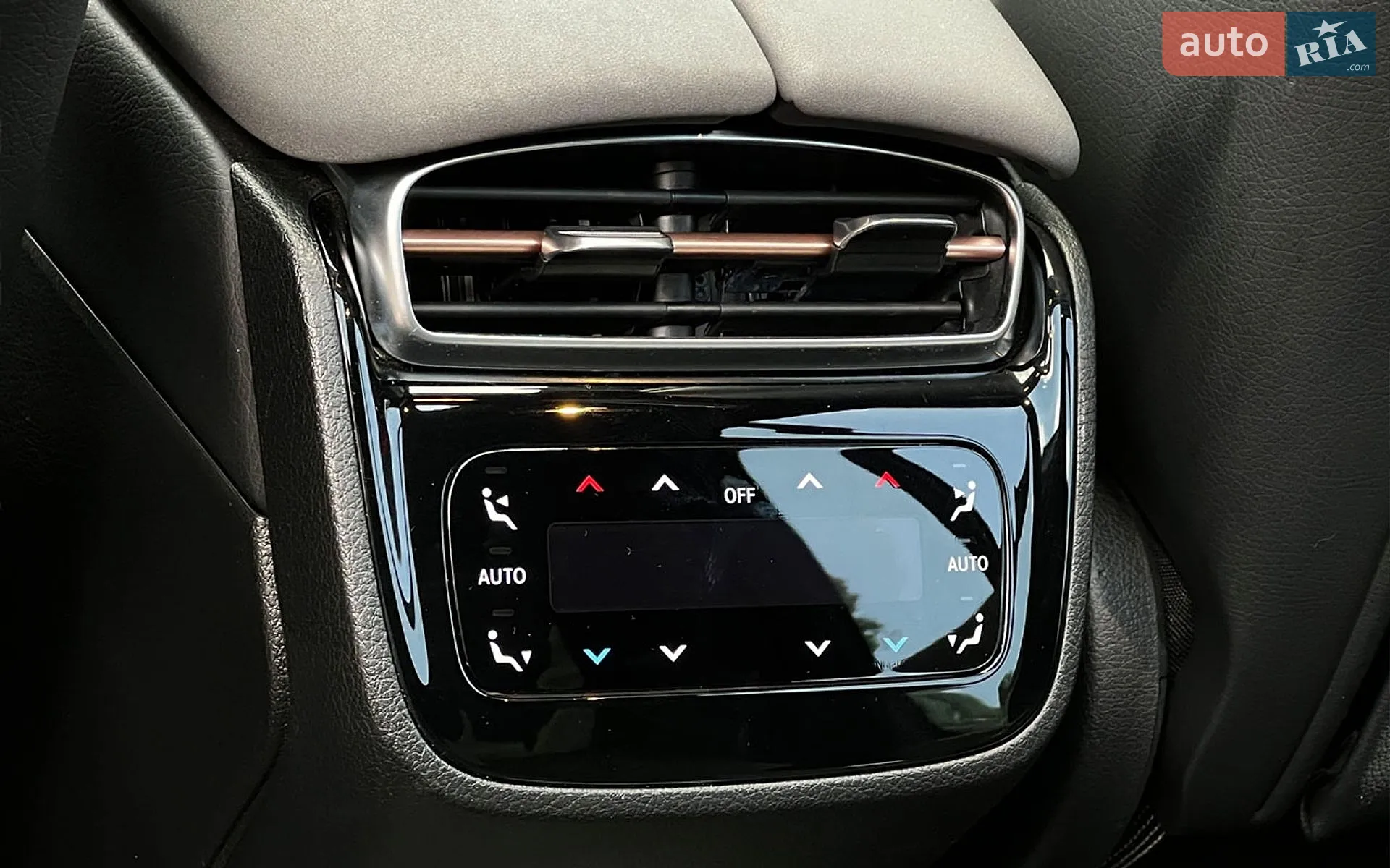 2022 Mercedes-Benz EQS - мініатюра 30
