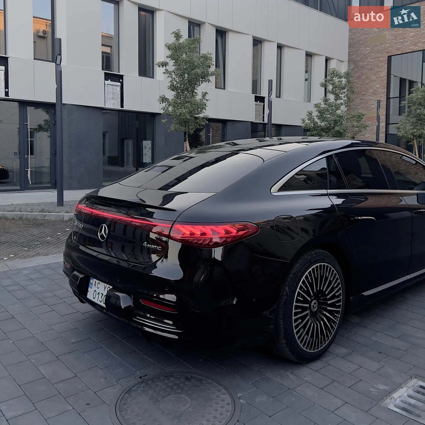 2021 Mercedes-Benz EQS - мініатюра 15