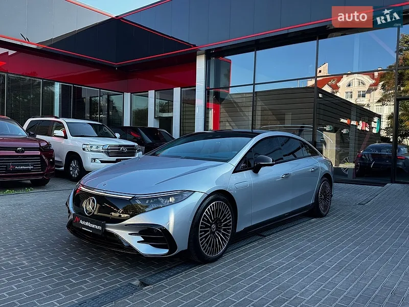Mercedes-Benz EQS