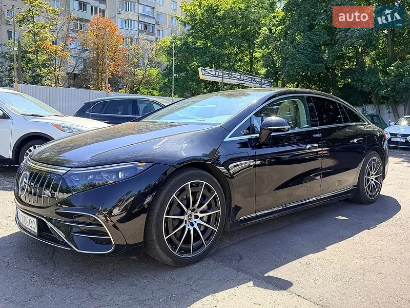 Mercedes-Benz EQS