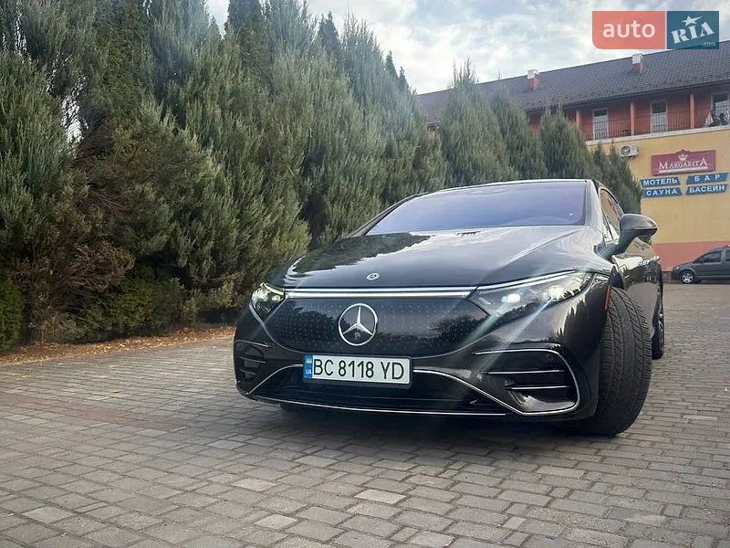 Mercedes-Benz EQS