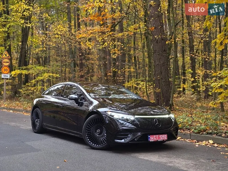 Mercedes-Benz EQS