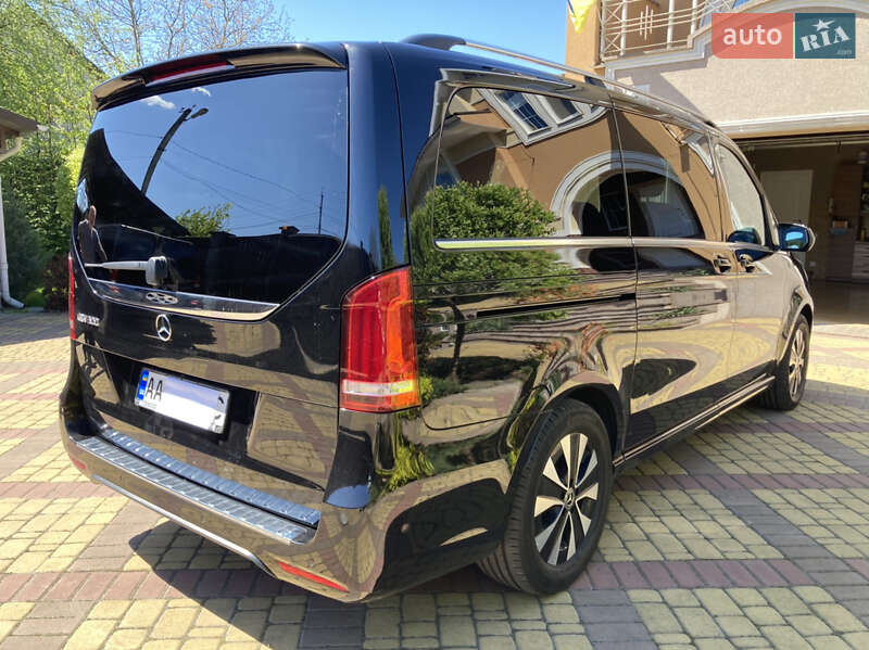 Минивэн Mercedes-Benz EQV 2020 в Киеве