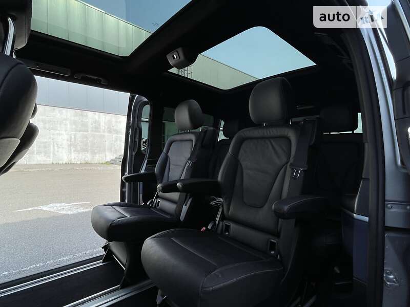 Минивэн Mercedes-Benz EQV 2022 в Киеве