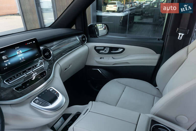 Мінівен Mercedes-Benz EQV 2021 в Києві