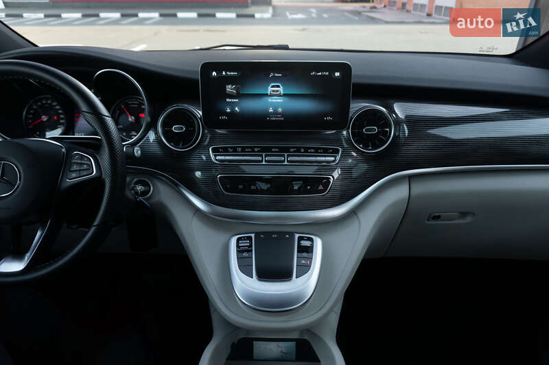 Мінівен Mercedes-Benz EQV 2021 в Києві